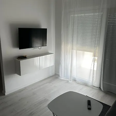 Monami - Simona Apartment *