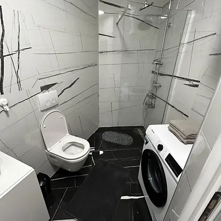 Monami - Simona 아파트 보디체