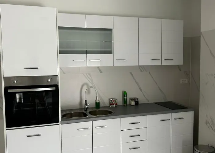 Monami - Simona ヴォディツェ